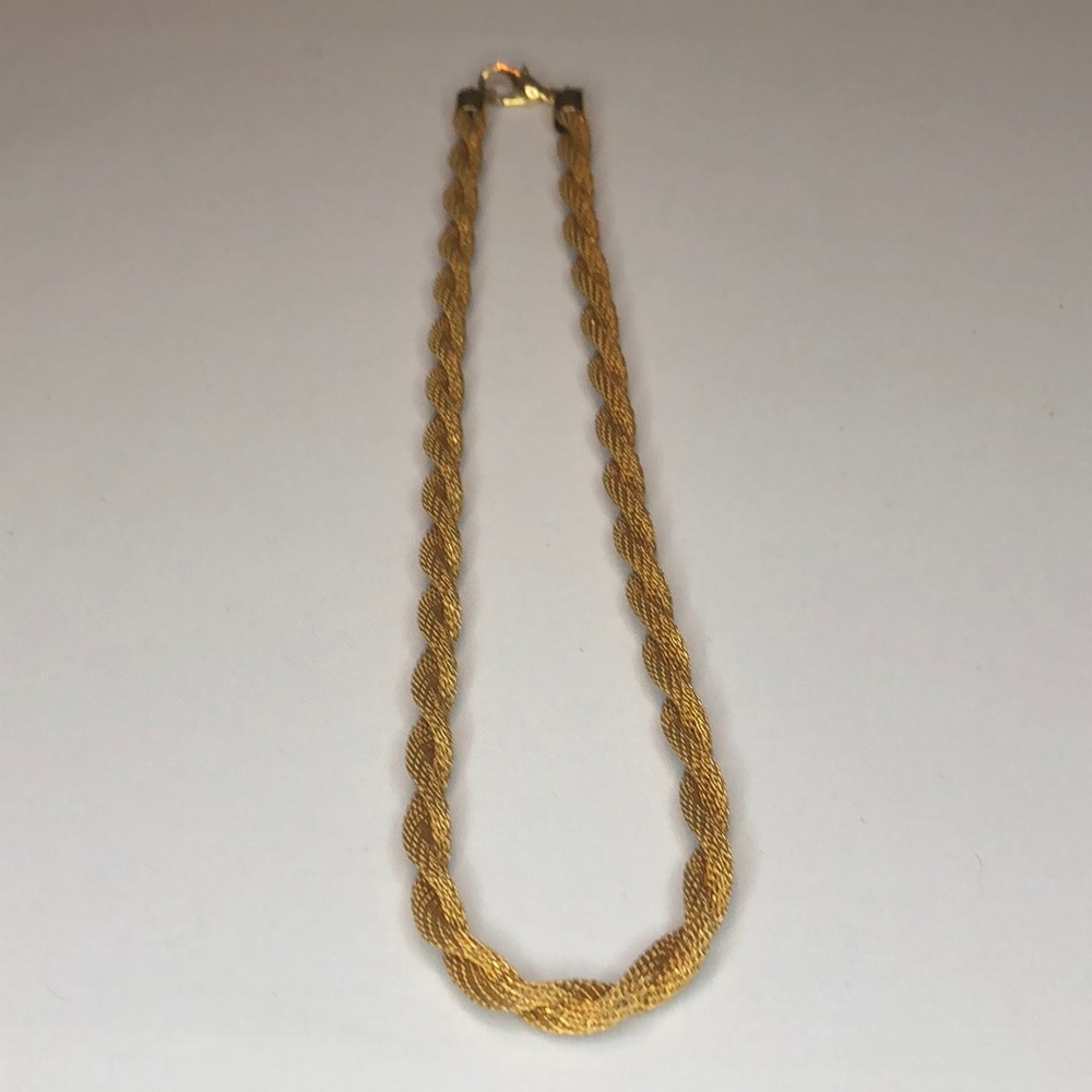 Gold Tone Twisted Rope Chain 18” - Picture 3 of 6
